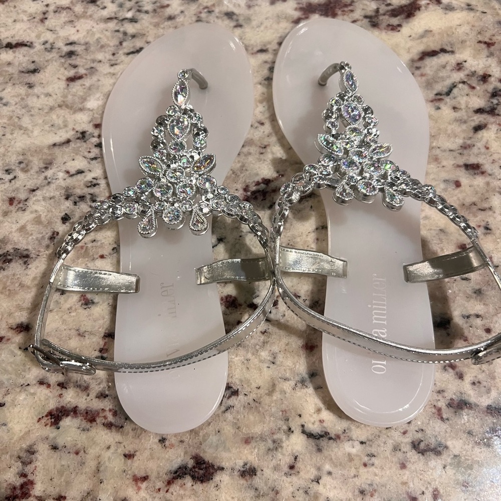 Size 8 dress sandals